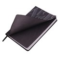 Ежедневник недатированный А5 (138х213 мм), BRAUBERG VISTA, под кожу, гибкий, фольга, 136 л., "Black", 112036 112036