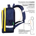 Ранец BRAUBERG KIDS STANDARD, 2 отделения, "Spaceman", СВЕТЯЩИЙСЯ, 36х28х14 см, 271384 271384