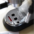Кофеварка рожковая DELONGHI Dedica EC685.M, 1350 Вт, объем 1,1 л, ручной капучинатор, металлик 456516
